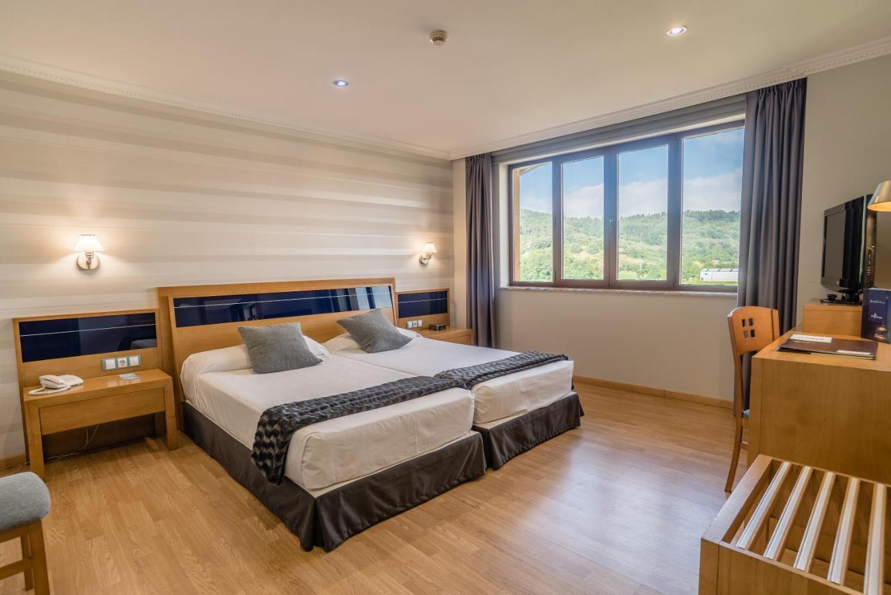 Hotel Spa Villa Pasiega 오스나요 외부 사진